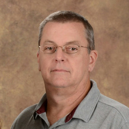 [Photo of Ritchie Thompson]